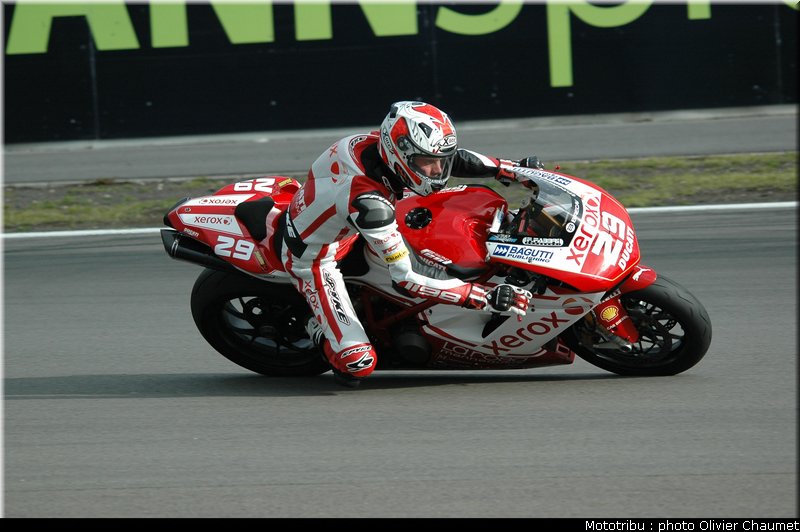 stk1000_beretta_2_nurburgring_allemagne_2009