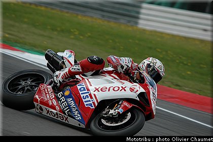 sbk_fabrizio_2_nurburgring_allemagne_2009.JPG