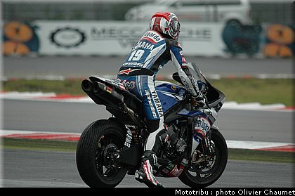 sbk_spies_03_nurburgring_allemagne_2009.JPG
