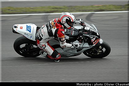 supersport_praia_1_nurburgring_allemagne_2009.JPG
