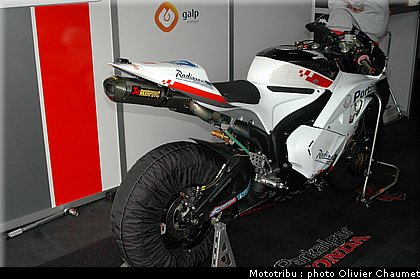 supersport_praia_4_nurburgring_allemagne_2009.JPG