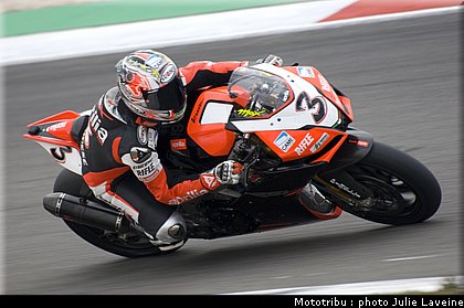 sbk_biaggi_nurburgring_allemagne_2009.jpg