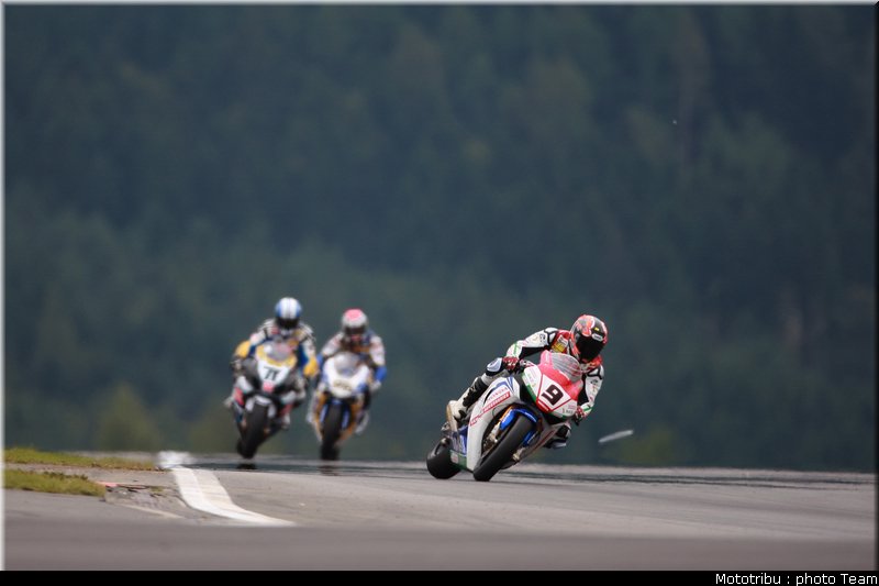 sbk_001_nurburgring_allemagne_2009