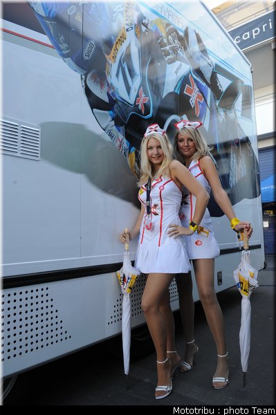 the_pitbabes_008_nurburgring_allemagne_2009