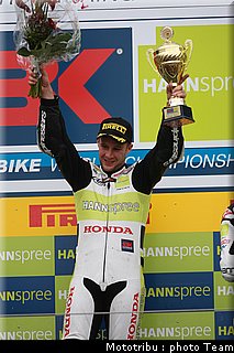 sbk_rea_19_nurburgring_allemagne_2009.jpg