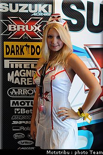 the_pitbabes_006_nurburgring_allemagne_2009.jpg