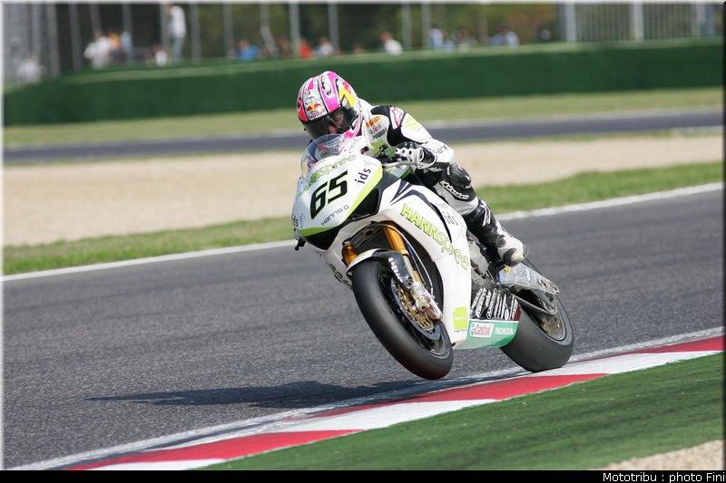 sbk_rea_2_imola_2009