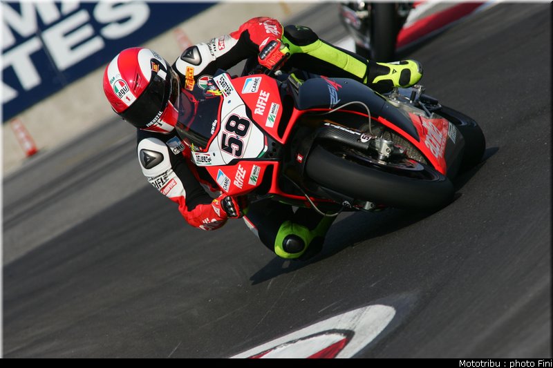 sbk_simoncelli_12_imola_2009