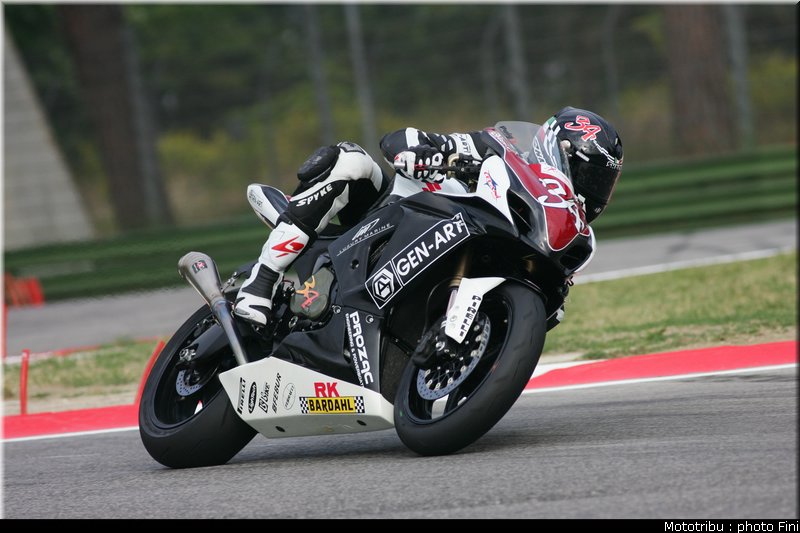 stk1000_giugliano_imola_2009