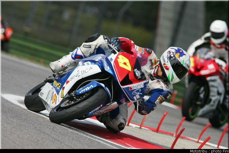 stk600_lamarra_1_imola_2009
