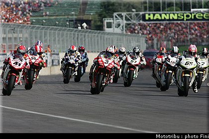sbk_004_imola_2009.JPG