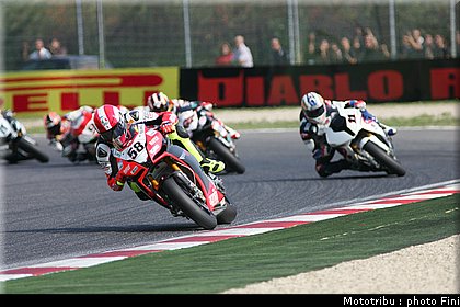 sbk_011_imola_2009.JPG