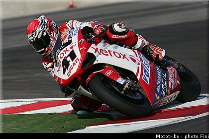 sbk_haga_4_imola_2009.JPG