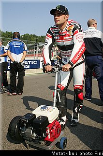 sbk_haslam_3_imola_2009.JPG