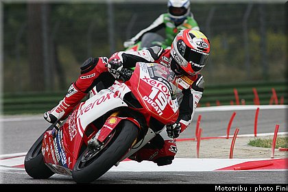 stk1000_simeon_3_imola_2009.JPG