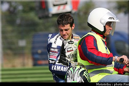 supersport_crutchlow_1_imola_2009.JPG