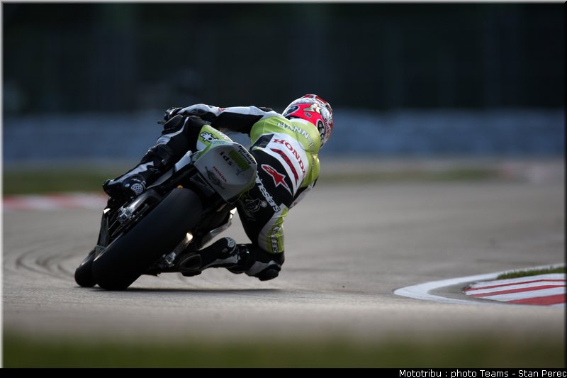 sbk_rea_06_imola_2009