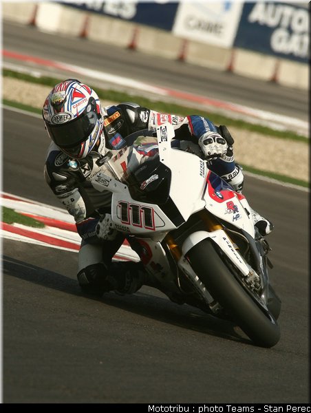 sbk_xaus_1_imola_2009