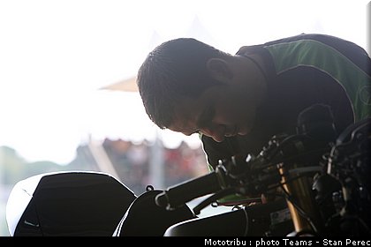 sbk_kawasaki_1_imola_2009.jpg