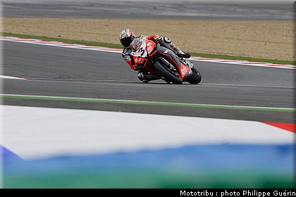 sbk_biaggi_09.jpg