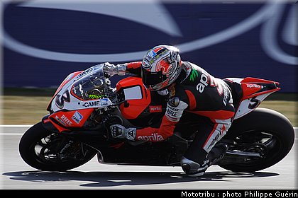 sbk_biaggi_17.jpg