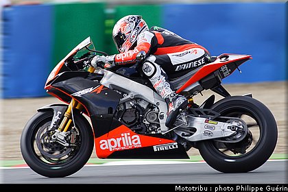 sbk_biaggi_19.jpg