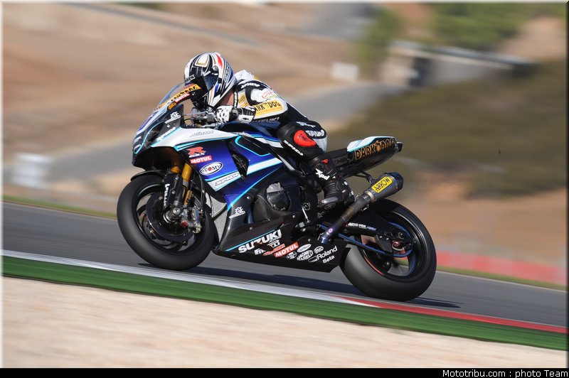 sbk_guintoli_05_portugal_2009