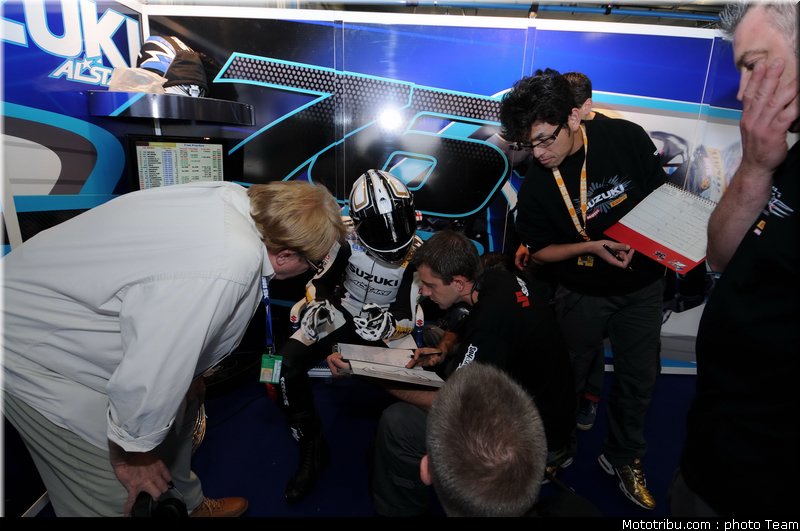 sbk_guintoli_33_portugal_2009