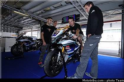 sbk_guintoli_31_portugal_2009.jpg