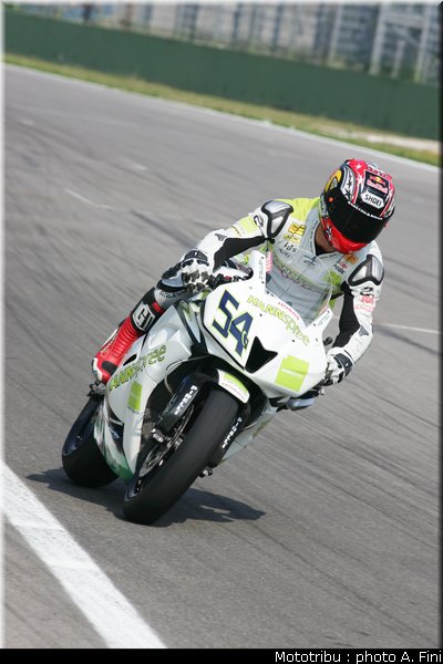 sofuoglu_1_supersport_test_imola2009