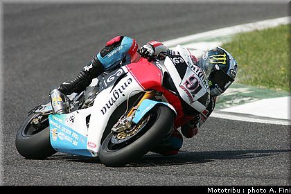 sbk_haslam_2_test_imola2009.JPG