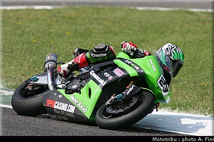 sbk_parkes_test_imola2009.JPG