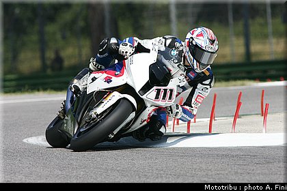 sbk_xaus_1_test_imola2009.JPG