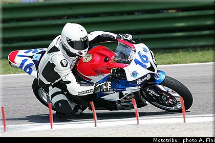 supersport_lowes_test_imola2009.JPG