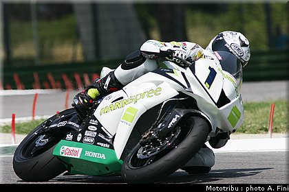 supersport_pitt_2_test_imola2009.JPG