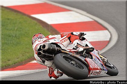 haga_2_sbk_test_portimao_2009_020.jpg