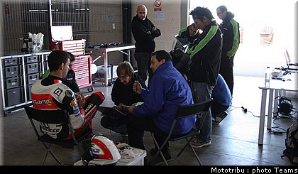 lascorz_1_sbk_test_portimao_2009_041.jpg