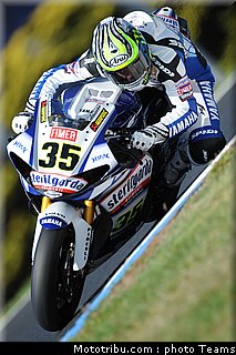 sbk_crutchlow_01_australie_2010.jpg