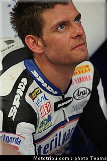 sbk_crutchlow_11_australie_2010.jpg