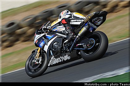 sbk_guintoli_09_australie_2010.JPG