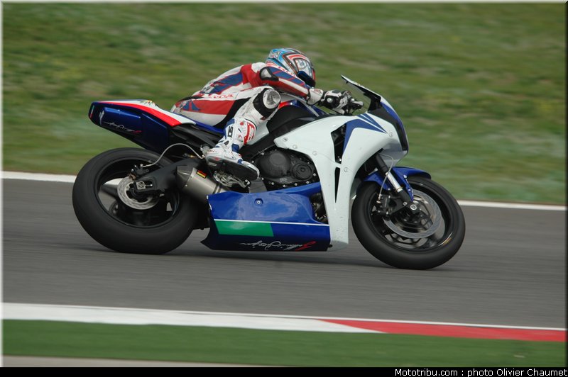 stk1000_antonelli_1_portugal_2010