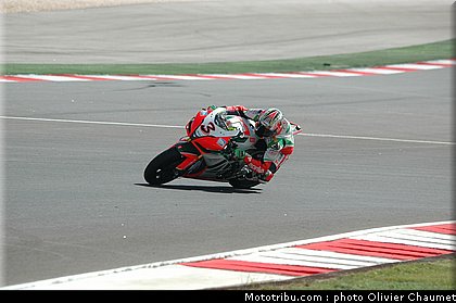 sbk_biaggi_10_portugal_2010.JPG