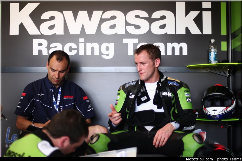 sbk_sykes_03_portugal_2010_117