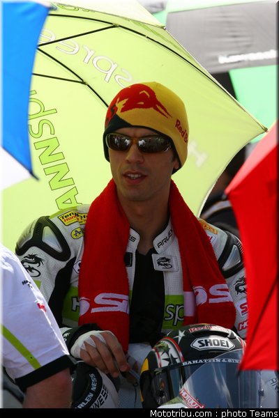 supersport_sofuoglu_10_portugal_2010_003