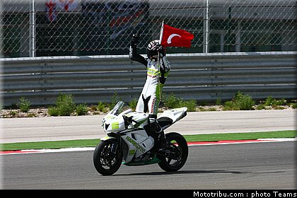 supersport_sofuoglu_11_portugal_2010_002.jpg
