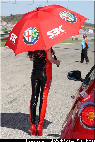 superbike_pit_babes_valence_2010_0041