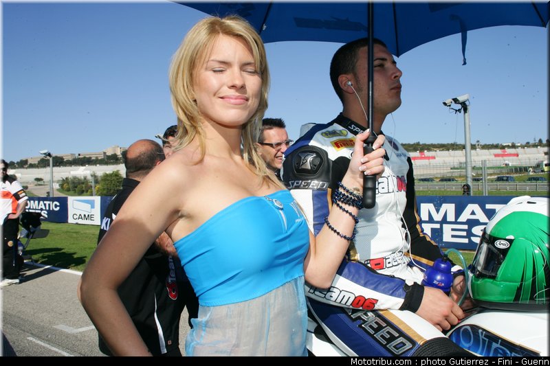 superbike_pit_babes_valence_2010_0069