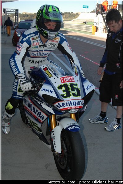 sbk_crutchlow_2_valence_2010