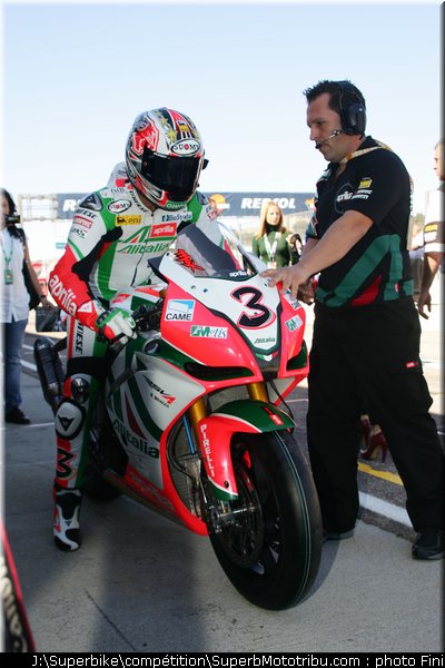 sbk_biaggi_09_valence_2010