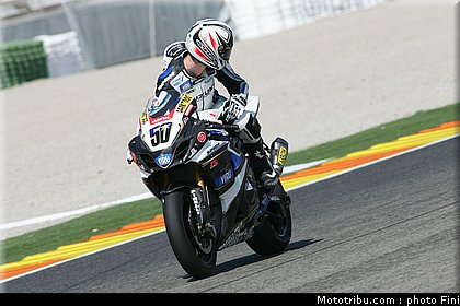sbk_guintoli_2_valence_2010.JPG